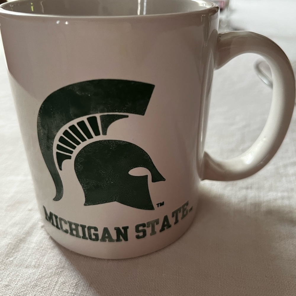 New Michigan State mug Spartans